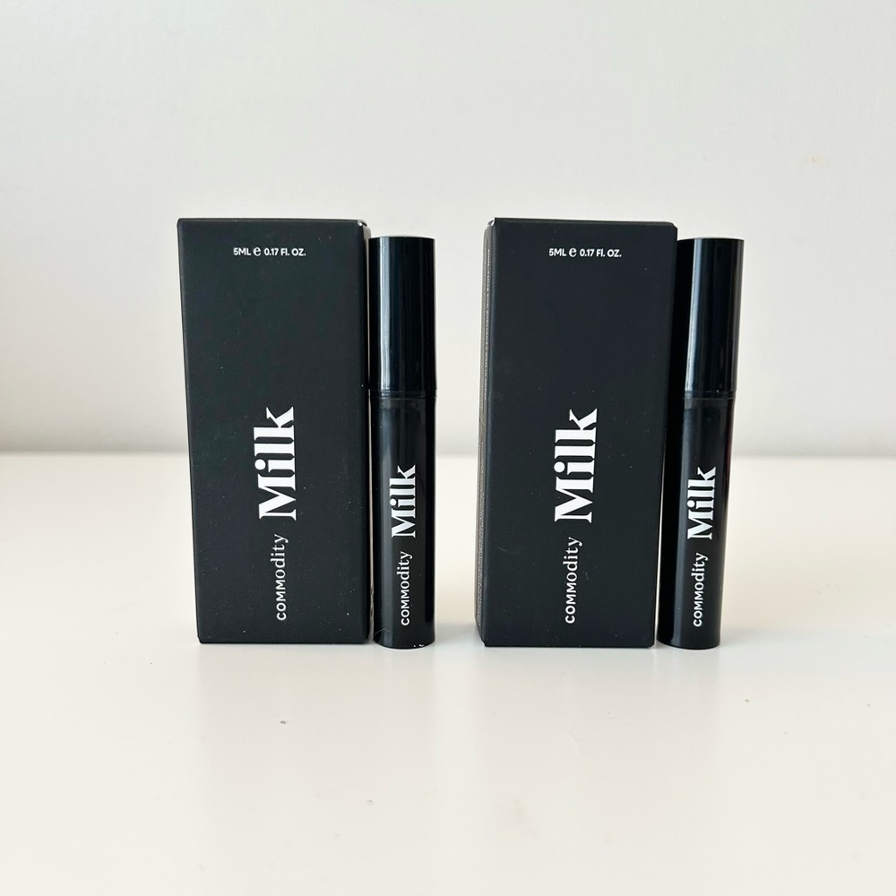 🌸COMMODITY Milk Expressive EDP Travel Spray Deluxe Mini 5 mL x 2